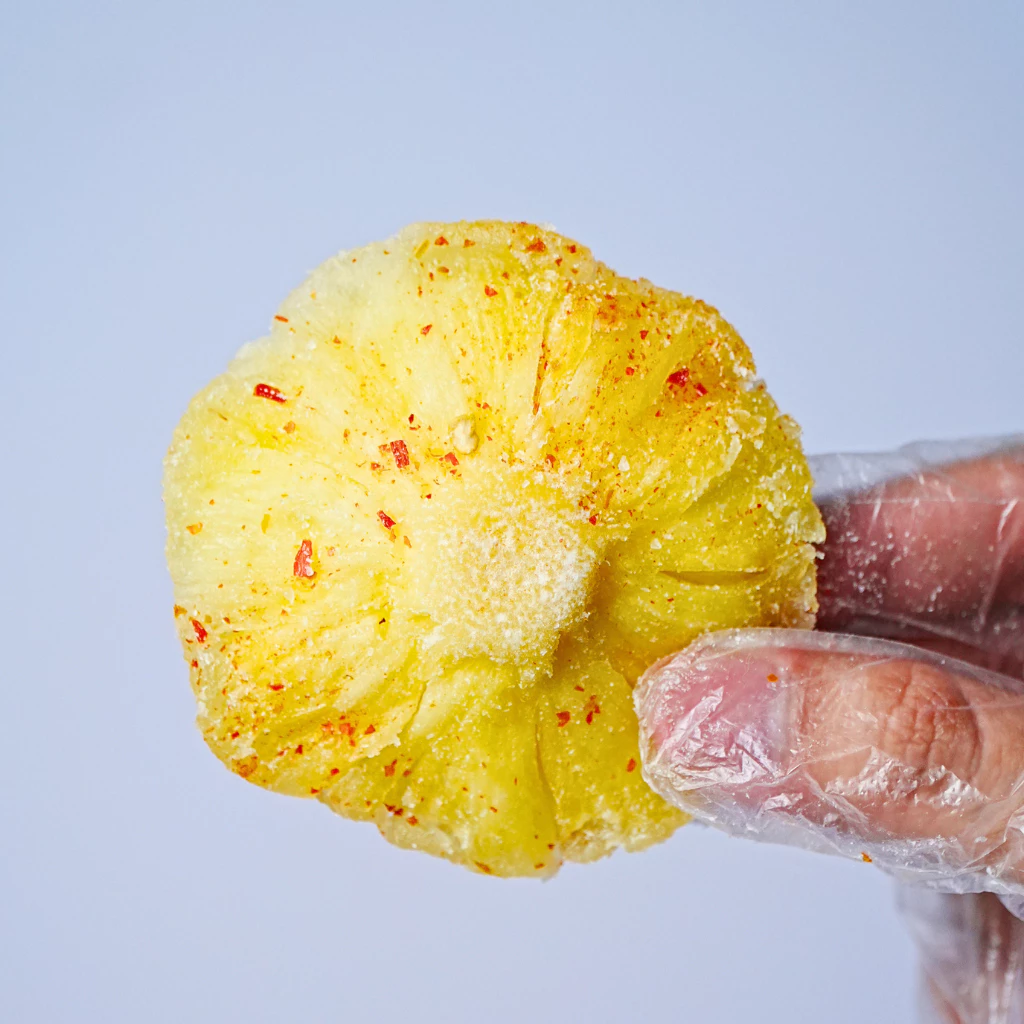 SOFT-DRIED CHILI-SALT PINEAPPLE 500G – VIETNAM | SELECTED TROPICAL FRUIT SNACK 3