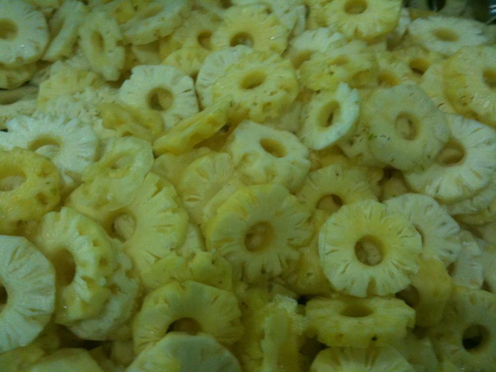 PREMIUM FROZEN PINEAPPLE – VIETNAM | TROPICAL FRUIT FOR SMOOTHIES, JUICE & FOOD PROCESSING 4