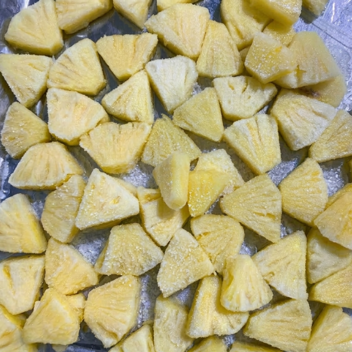PREMIUM IQF FROZEN PINEAPPLE SLICES – VIETNAM | VACUUM-PACKED BULK OEM & PRIVATE LABEL 2