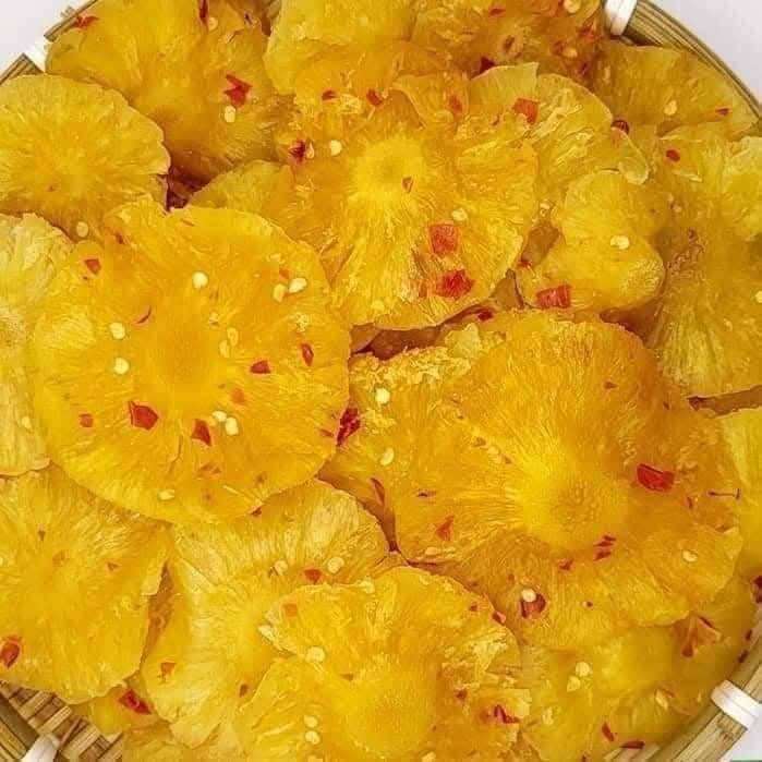 SOFT-DRIED CHILI-SALT PINEAPPLE – MEKONG DELTA, VIETNAM | SWEET-TANGY SPICY FRUIT SNACK 2
