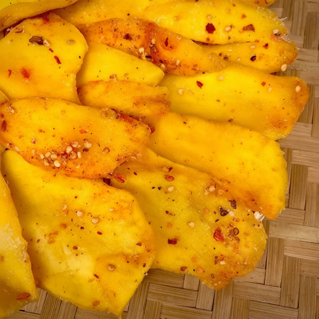 SOFT-DRIED WHOLE MANGO WITH CHILI SALT 500G – VIETNAM | SPICY, TANGY & CHEWY FRUIT SNACK 2