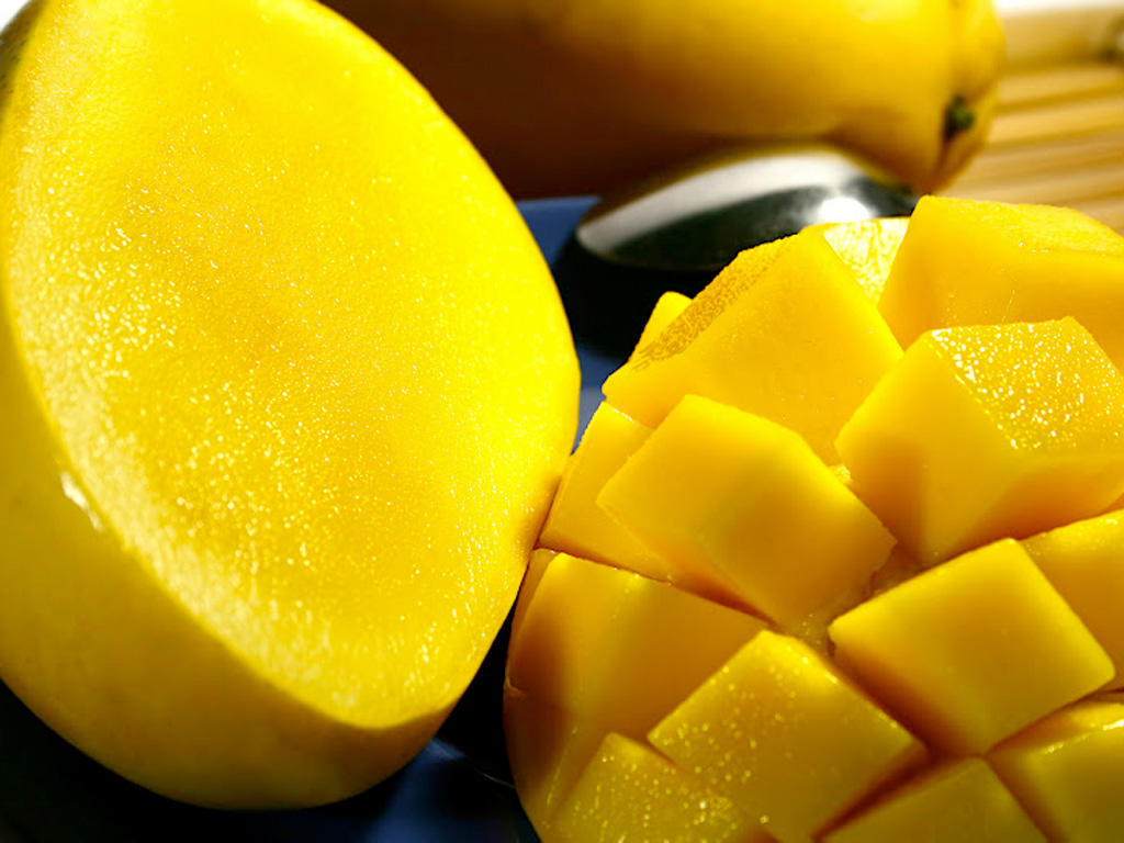 PREMIUM FRESH VIETNAMESE MANGO – BULK WHOLESALE | NATURAL-TASTING TROPICAL FRUIT 2