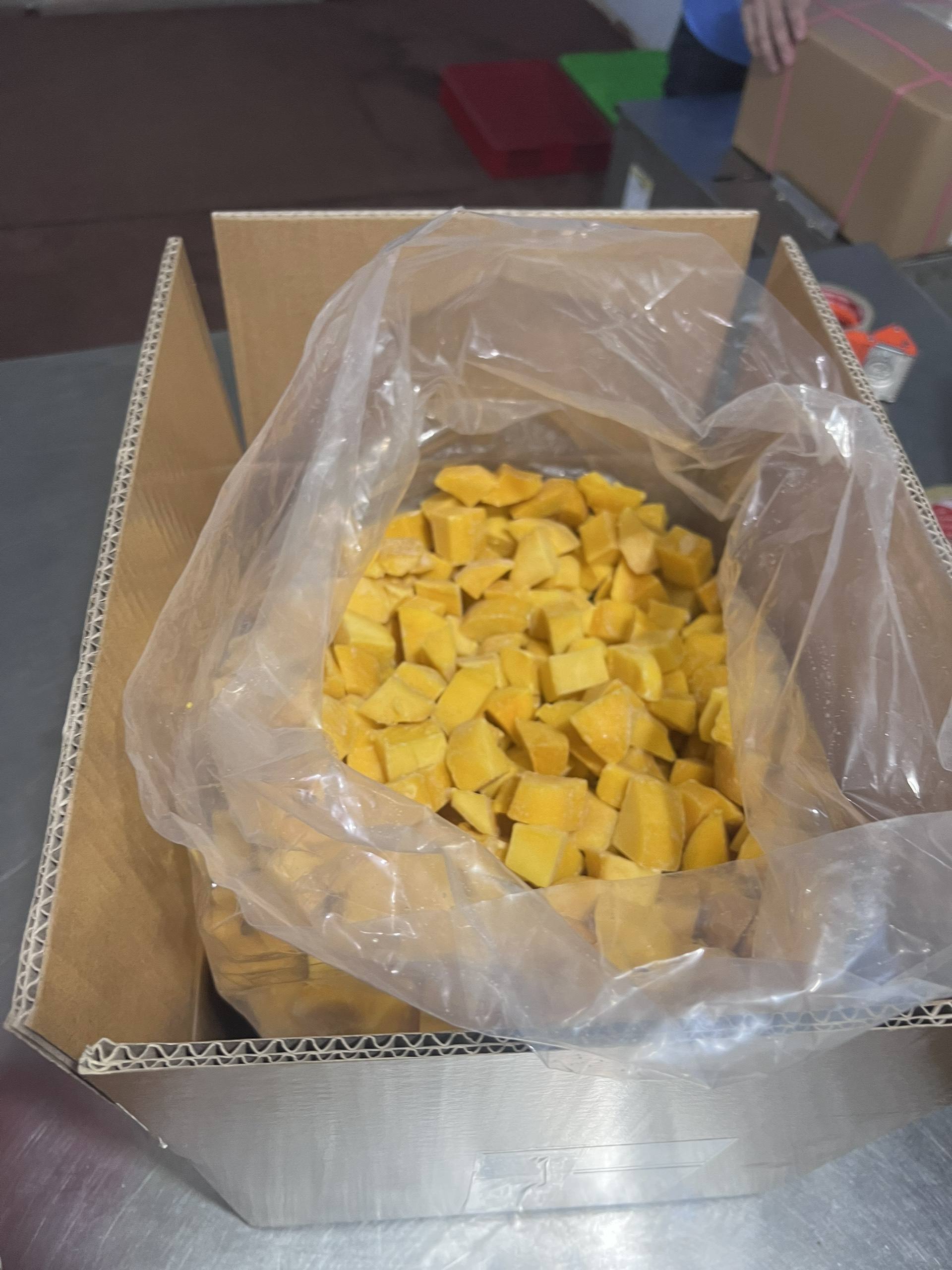 IQF FROZEN MANGO – VIETNAM | NATURALLY SWEET YELLOW FRUIT WITH CUSTOM WHOLESALE PACKING 3