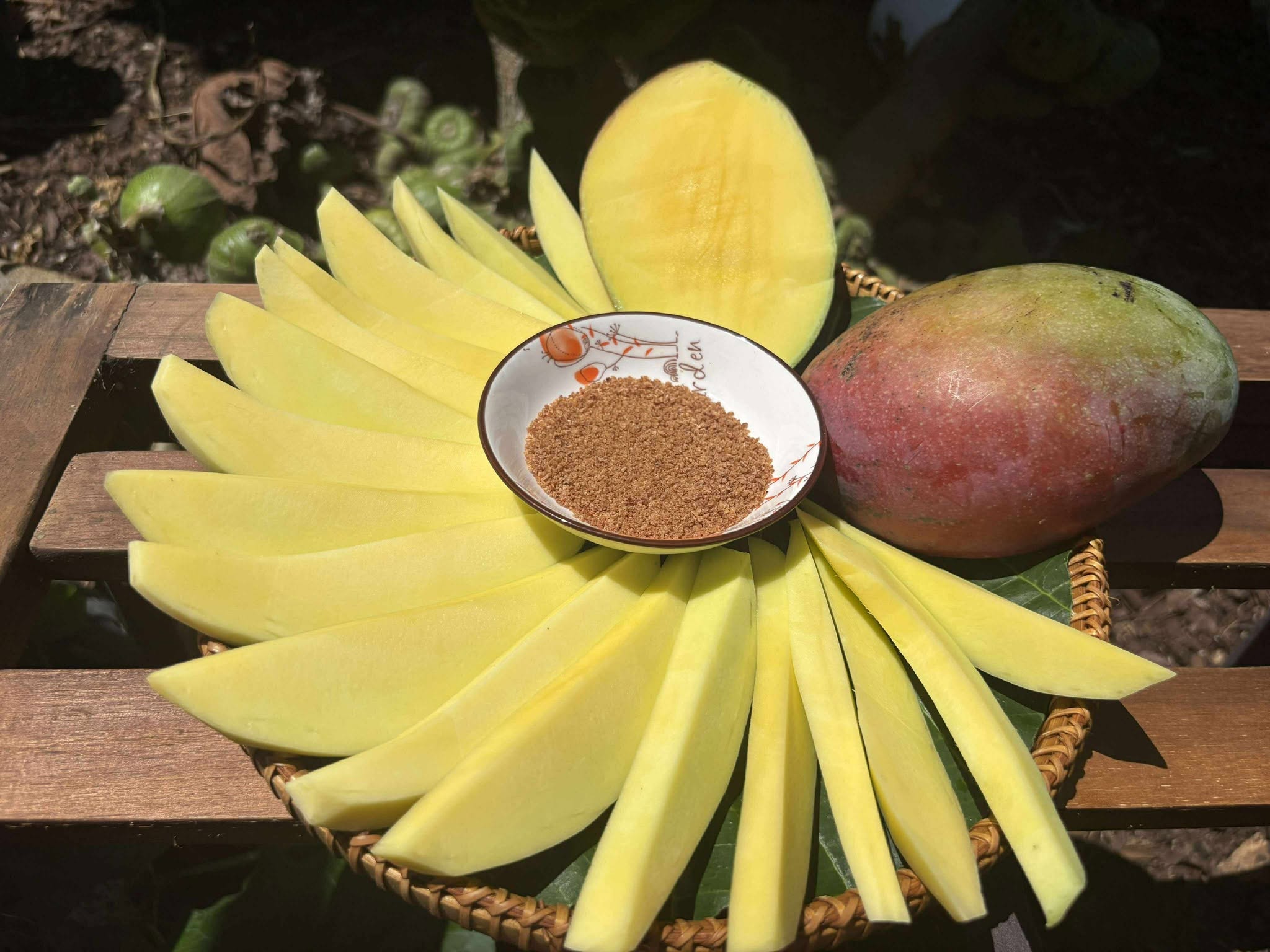 FRESH PALMER MANGO – VIETNAM | SWEET, AROMATIC TROPICAL FRUIT FOR WHOLESALE & EXPORT