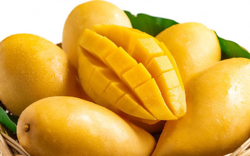 VIETNAMESE MANGO LIQUEUR – VIETNAM | DISTINCTIVE TROPICAL SPECIALTY SPIRIT 2