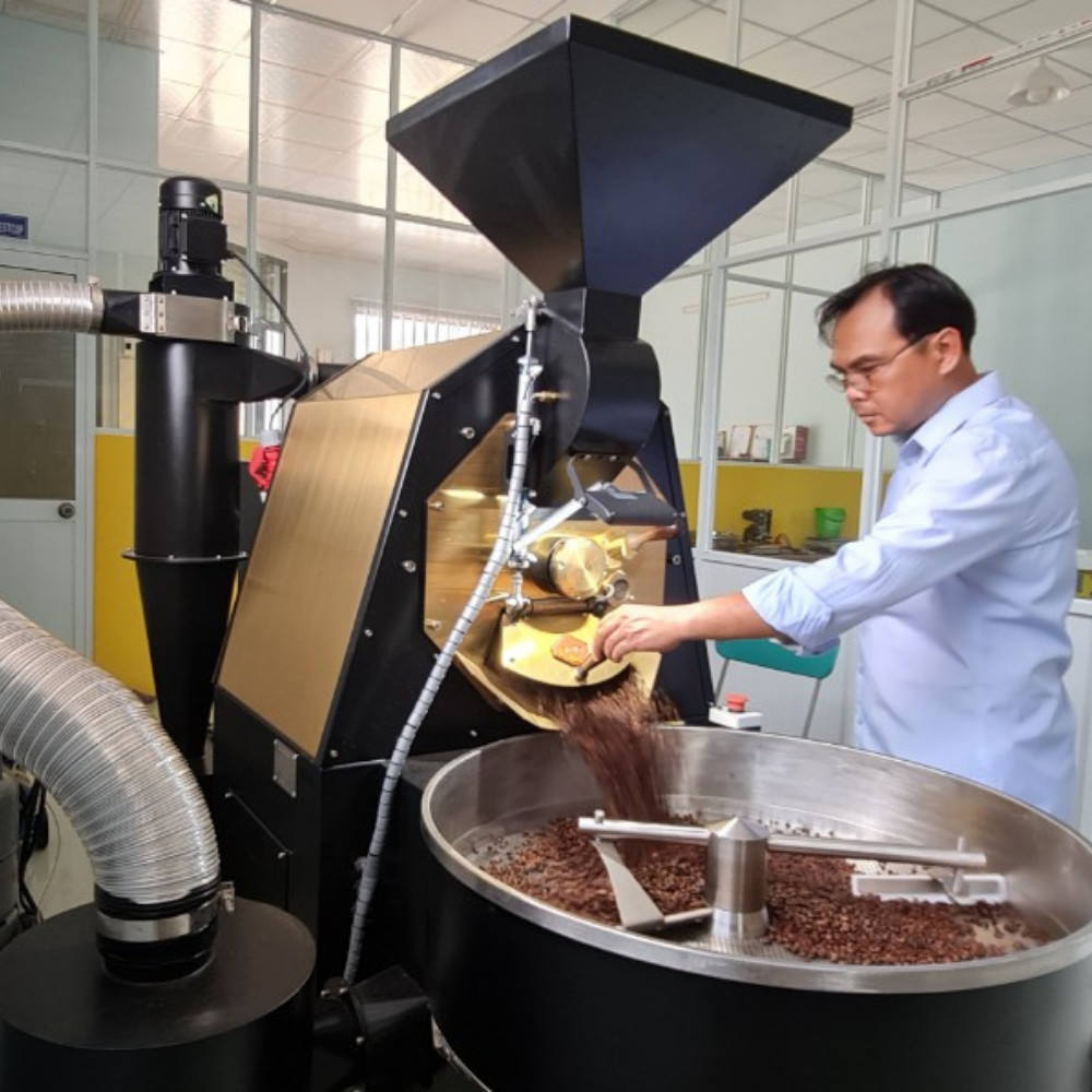 OEM PRIVATE LABEL 100% ARABICA & ROBUSTA VIETNAMESE COFFEE – FRESHLY ROASTED WHOLE BEANS | ECONOMIC BLACK COFFEE 4