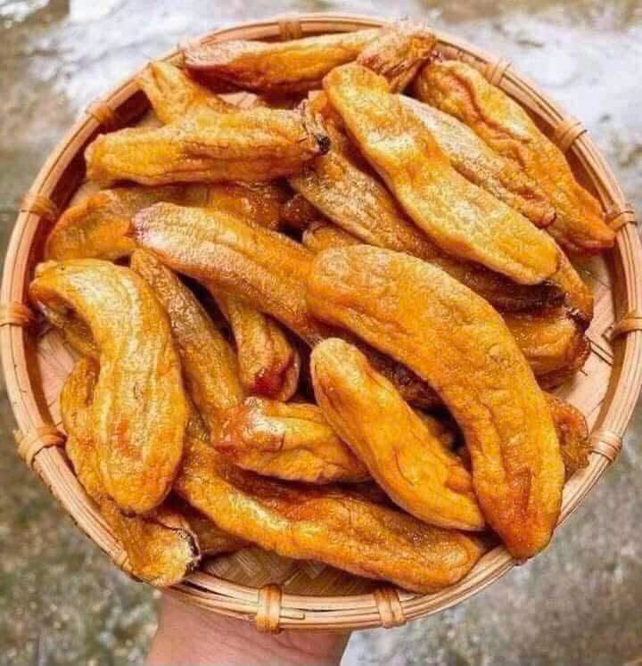NATURAL SUN-DRIED VIETNAMESE XIEM PRESSED BANANA 1KG – SOFT & CHEWY | WHOLESALE EXPORT