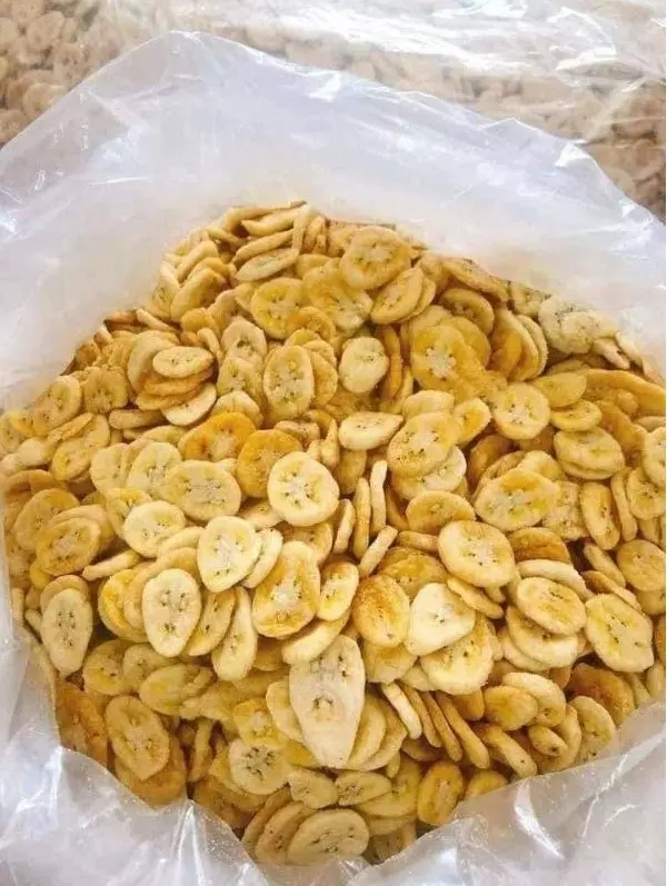 PREMIUM VIETNAMESE CRISPY DRIED BANANA 300G – GRADE 1 | PET JAR PACKAGING 4