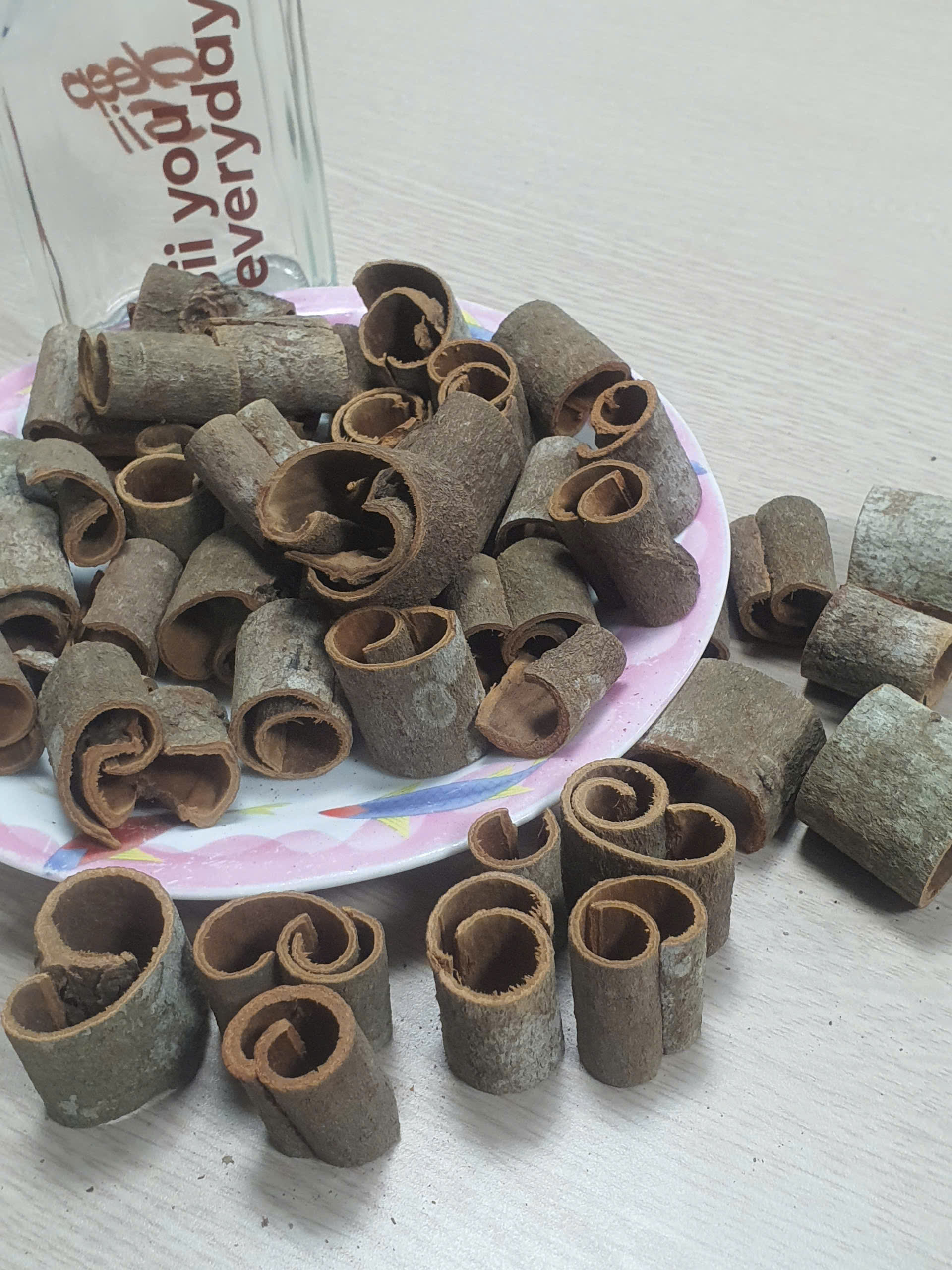 VIETNAMESE CASSIA CINNAMON – ROUND CUT | COST-EFFECTIVE WHOLESALE EXPORT 2