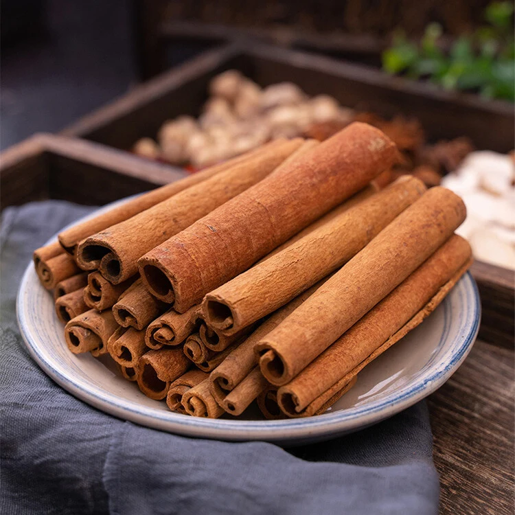 NATURAL BROWN VIETNAMESE CINNAMON STICKS – 10KG | OEM/ODM WHOLESALE
