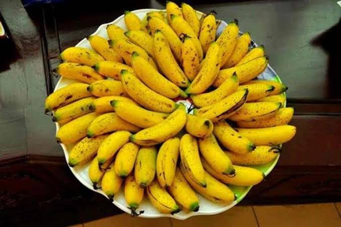 PREMIUM VIETNAMESE KING BANANA – FRESH & SWEET | WHOLESALE EXPORT 2