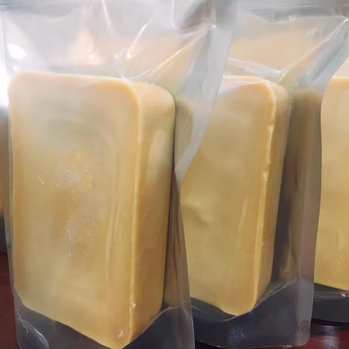 PREMIUM VIETNAMESE NATURAL COCOA BUTTER – 25KG BULK 2