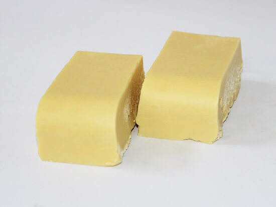 PREMIUM VIETNAMESE NATURAL COCOA BUTTER – 25KG BULK 4