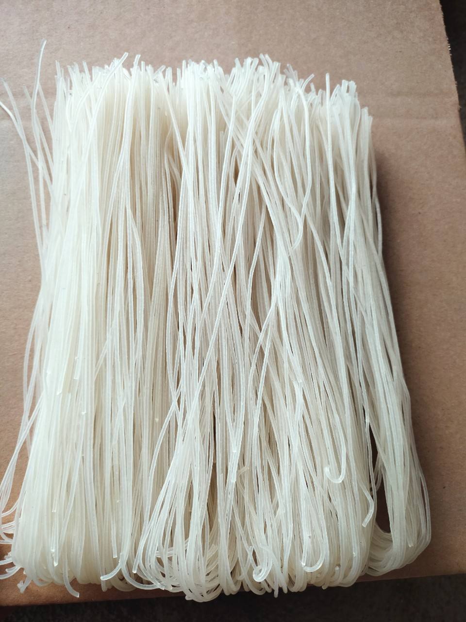 PREMIUM VIETNAMESE DRIED RICE NOODLES – 1 KG PACK – GLUTEN-FREE WHOLESALE EXPORT SUPPLY 3