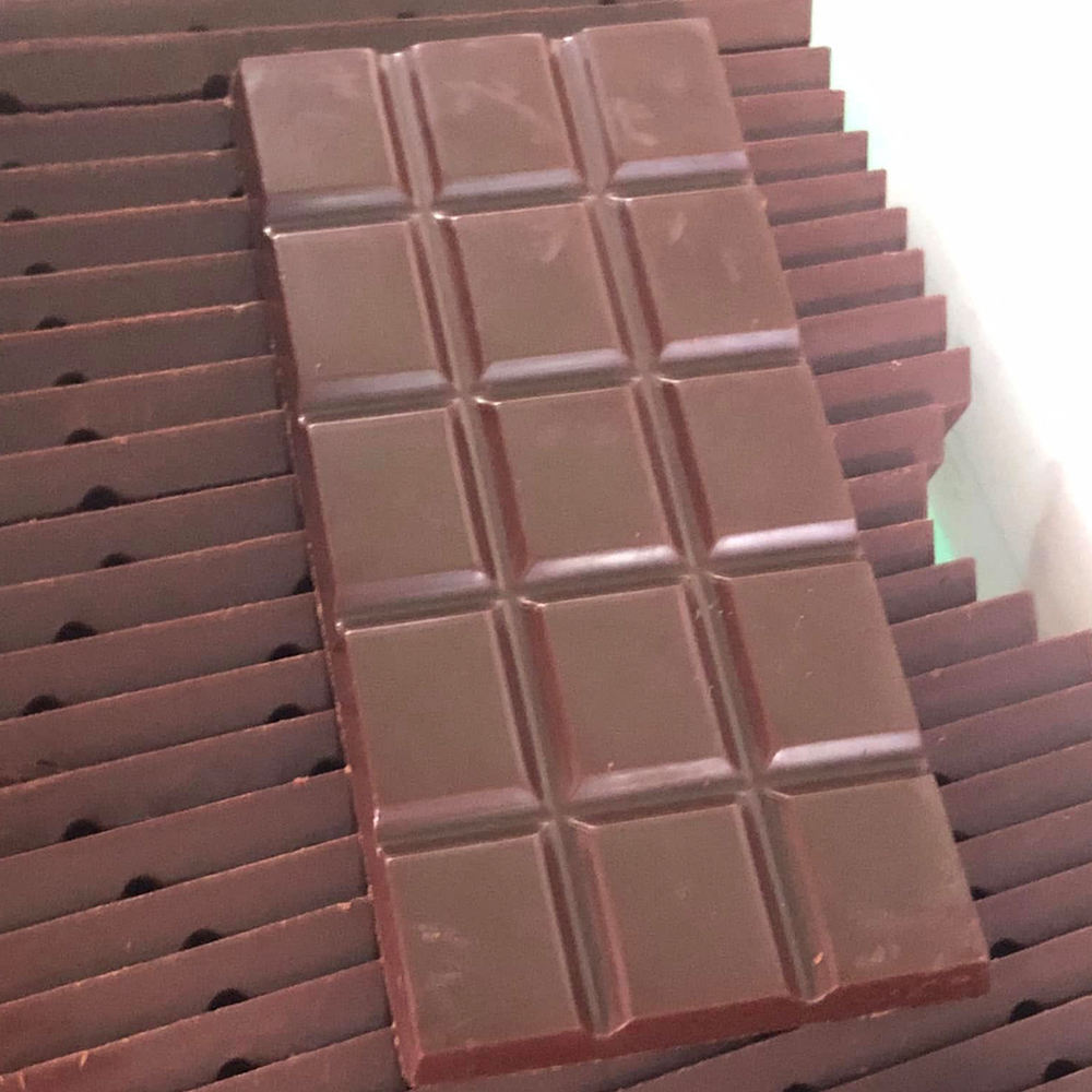 # VIETNAMESE COCOA MASS / COCOA LIQUOR – ORGANIC CHOCOLATE-MAKING INGREDIENT IN NATURAL PACKAGING, WHOLESALE EXPORT SUPPLY 4