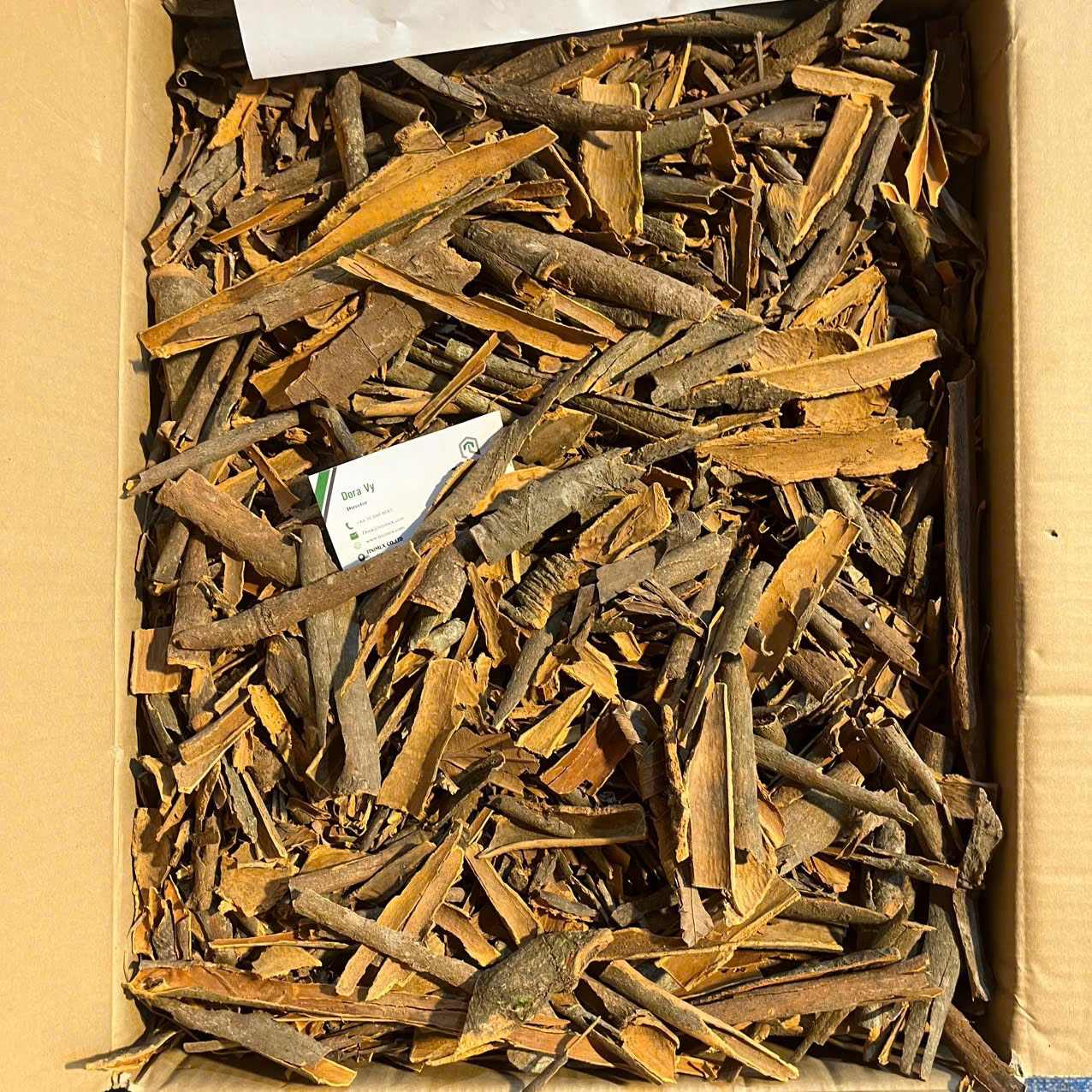 VIETNAMESE PURE CASSIA CINNAMON CUTS – WHOLESALE SUPPLY FOR TEA, SPICES & FOOD POWDER MANUFACTURING 3