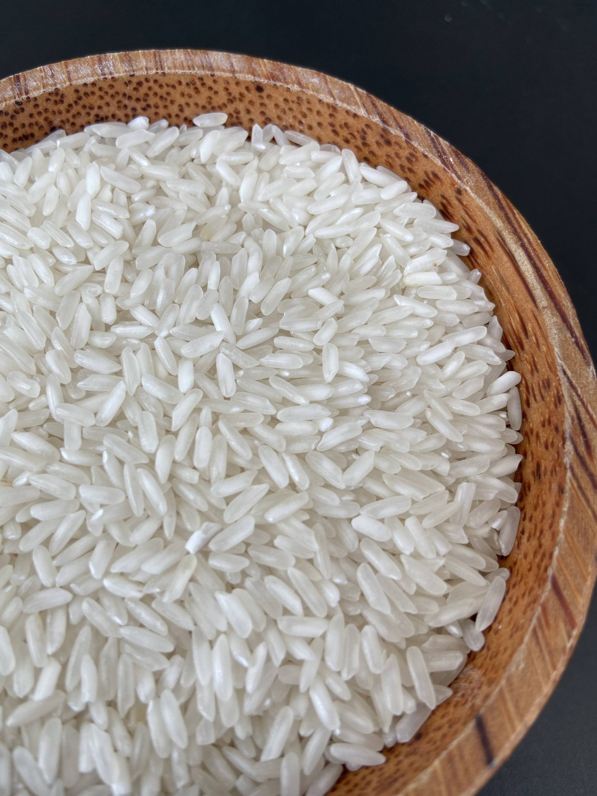 VIETNAMESE 100% NEW-CROP LONG-GRAIN WHITE RICE – HALAL EXPORT SUPPLY, 5KG–50KG PACKAGING 3