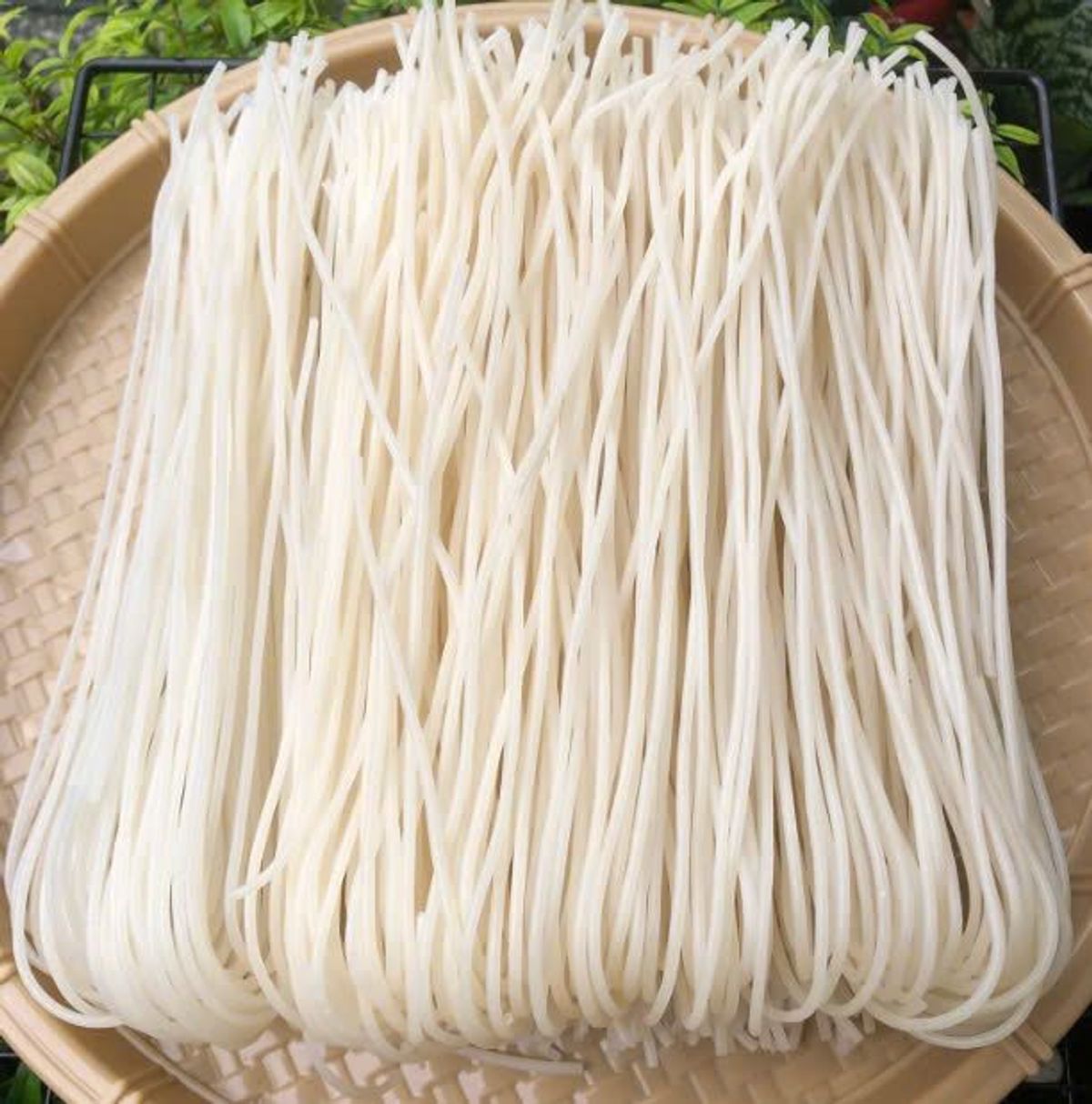 VIETNAMESE DRIED RICE VERMICELLI FOR BUN BO HUE – 400G PACK, WHOLESALE EXPORT SUPPLY