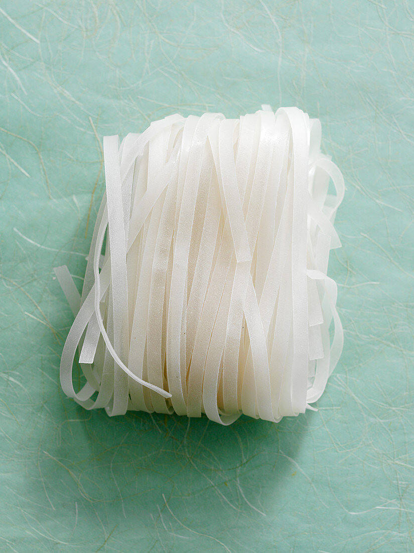 VIETNAMESE INSTANT RICE VERMICELLI – GLUTEN-FREE PHO & PAD THAI NOODLES, 10KG WHOLESALE PACK 4