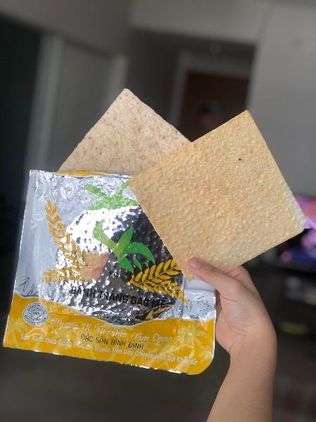 VIETNAMESE COCONUT MILK & SESAME RICE CRACKERS – OEM PACKAGING, WHOLESALE EXPORT 2