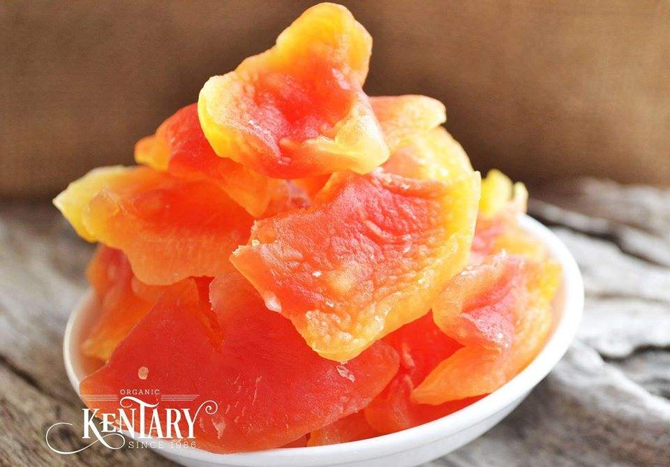 PREMIUM VIETNAMESE SOFT DRIED PAPAYA WITH PASSION FRUIT FLAVOR FOR EXPORT – NATURAL-COLOR FRUIT SNACK 2