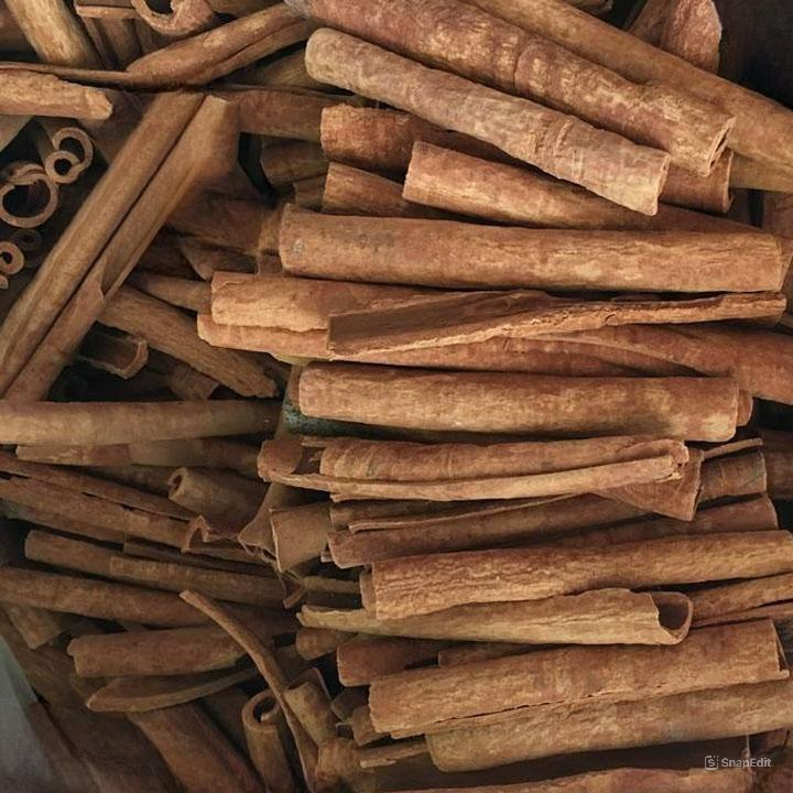 VIETNAMESE NATURAL SPLIT CASSIA CINNAMON FOR EXPORT – COARSE-PROCESSED SPICE AND HERBAL RAW MATERIAL