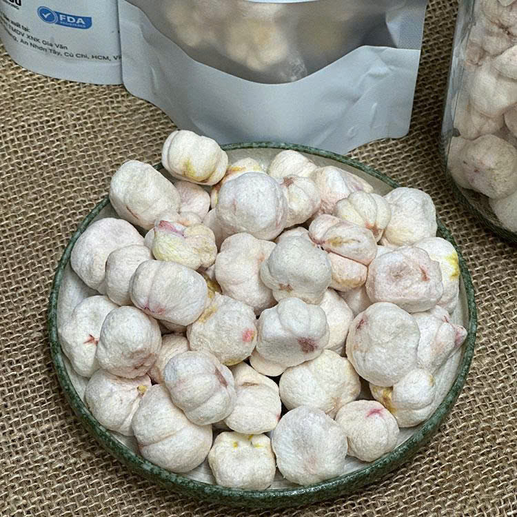 VIETNAMESE CRISPY DRIED MANGOSTEEN FOR EXPORT – SWEET FRUIT SNACK, NO ADDED ADDITIVES AND CUSTOM PRIVATE LABEL