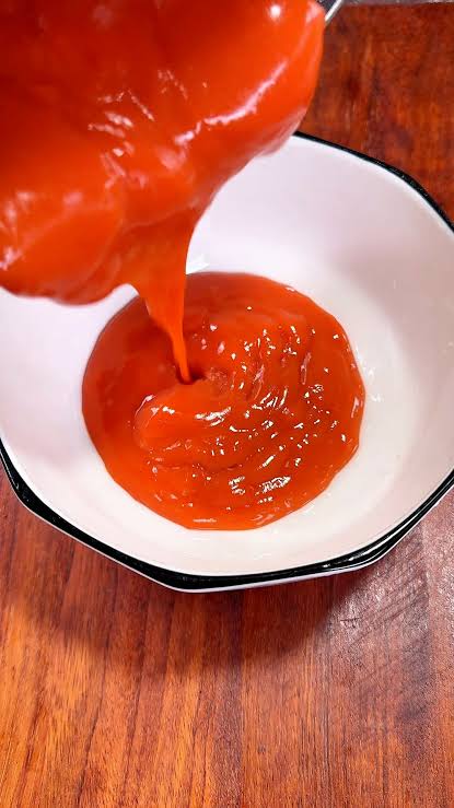 VIETNAMESE HALAL SRIRACHA CHILI SAUCE 520G – 3° BRIX, 12-MONTH SHELF LIFE, WHOLESALE EXPORT 4