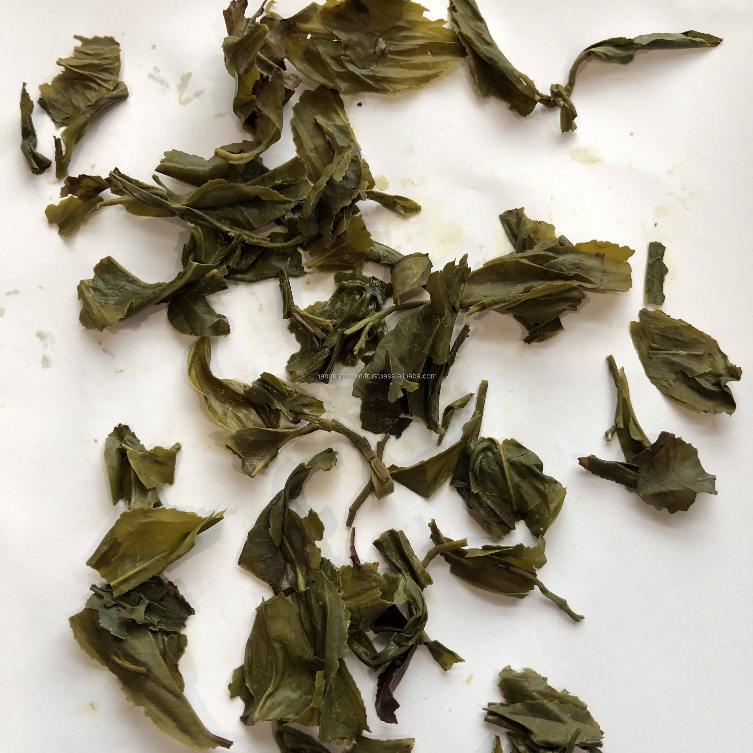 PREMIUM VIETNAMESE ORGANIC GREEN TEA – BOLD FLAVOR, LONG-LASTING AROMA, SPECIALTY TEA IN GIFT TINS FOR WHOLESALE EXPORT 3