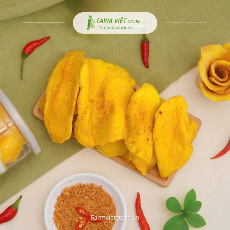 VIETNAMESE SOFT DRIED MANGO WITH CHILI SALT 500G – NHA TRANG-STYLE SOUR AND SPICY SNACK