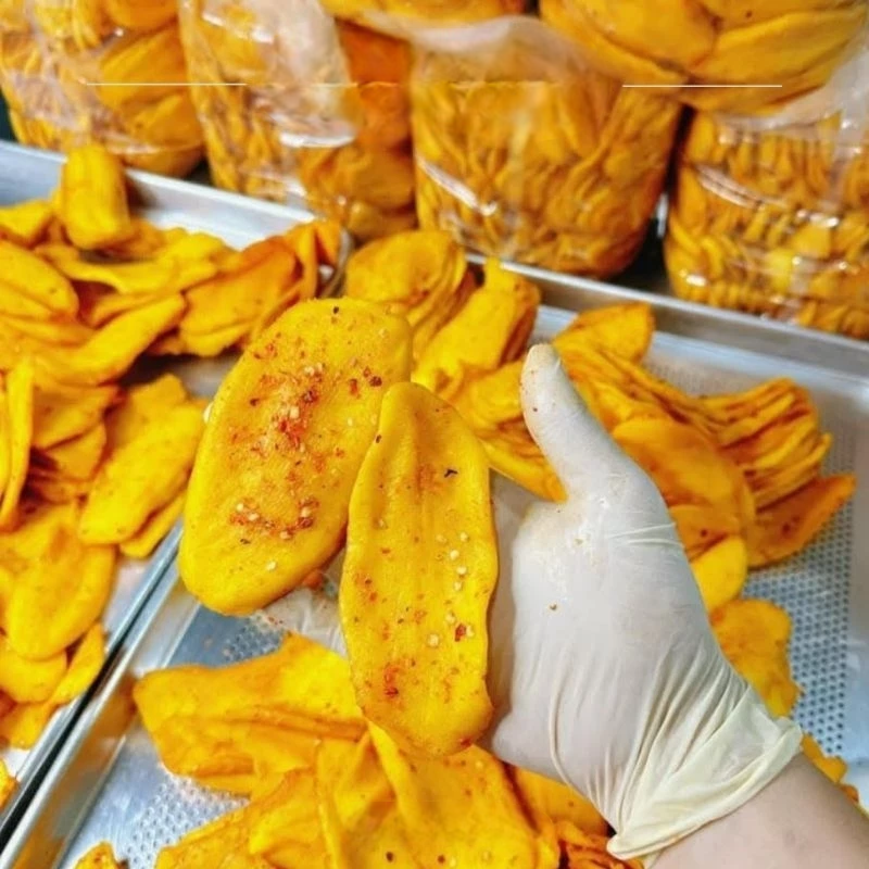 VIETNAMESE SOFT DRIED MANGO WITH CHILI SALT 500G – NHA TRANG-STYLE SOUR AND SPICY SNACK 4