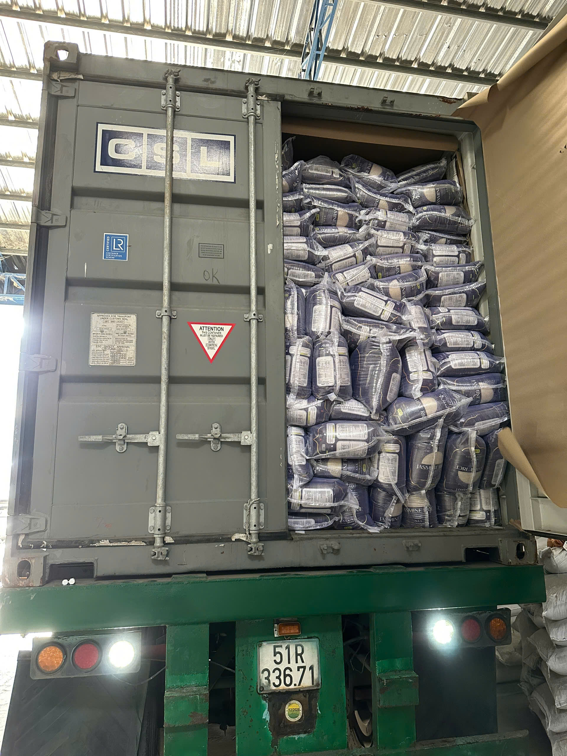 PREMIUM VIETNAMESE BLACK GLUTINOUS RICE FROM TIEN GIANG – 100% PURE, 24-MONTH SHELF LIFE, BULK EXPORT & OEM 4