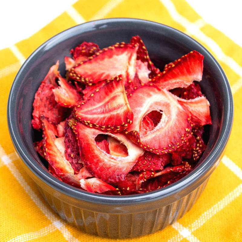 PREMIUM VIETNAMESE DRIED STRAWBERRIES – NATURAL FRUIT EXPORT WITH NO ADDED ADDITIVES 3