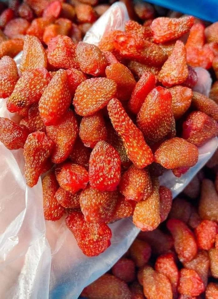 VIETNAMESE FREEZE-DRIED AND SOFT-DRIED STRAWBERRIES – BULK WHOLESALE EXPORT 4