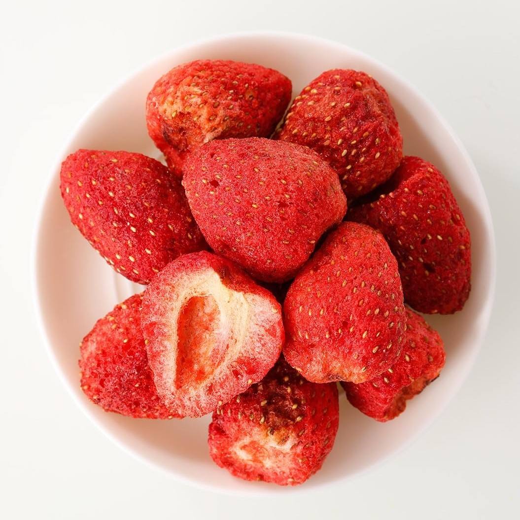 PREMIUM VIETNAMESE CRISPY DRIED STRAWBERRIES – WHOLESALE FRUIT SNACKS FOR INTERNATIONAL EXPORT 3