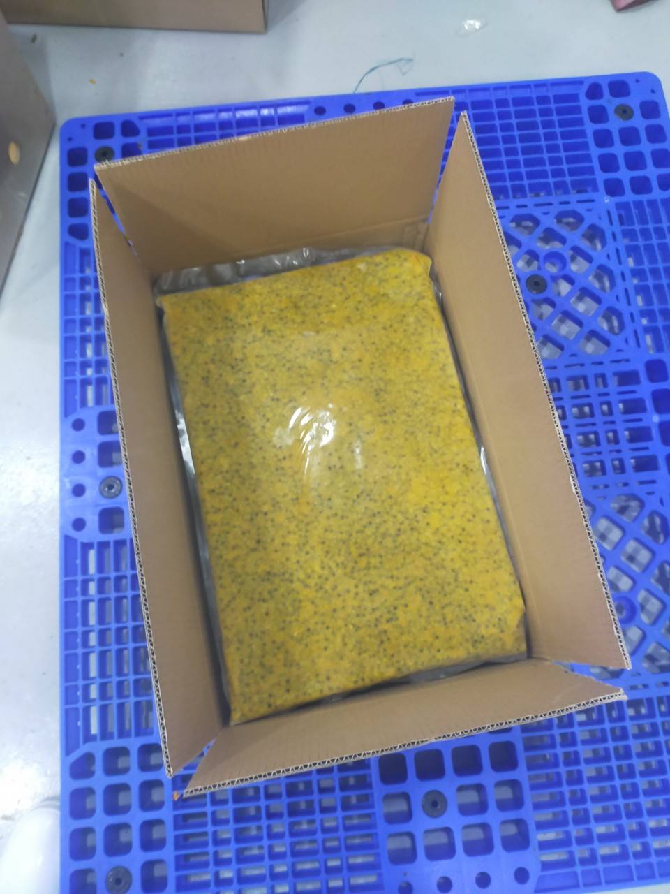 PREMIUM VIETNAMESE FROZEN PASSION FRUIT PUREE – TANGY SWEET FLAVOR, COMPETITIVE WHOLESALE PRICES AND BULK EXPORT 4