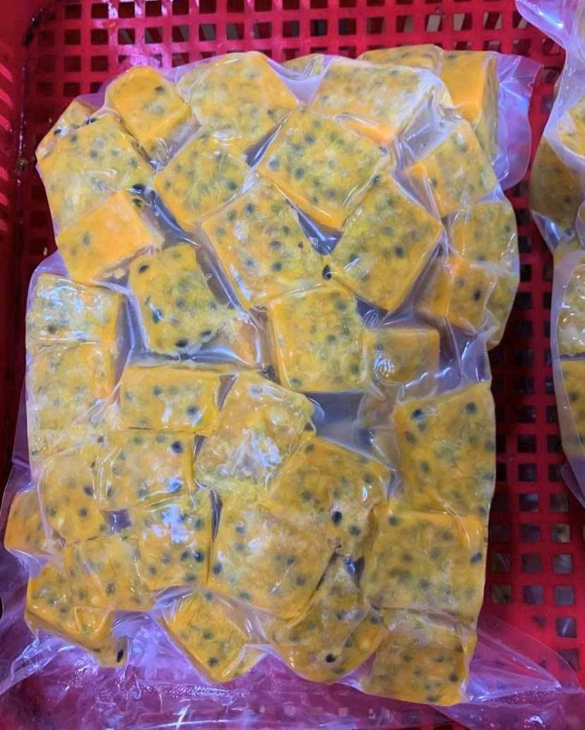 PREMIUM VIETNAMESE ORGANIC FROZEN PASSION FRUIT – IQF TROPICAL FRUIT, NATURALLY SWEET FLAVOR AND BULK EXPORT SUPPLY 3